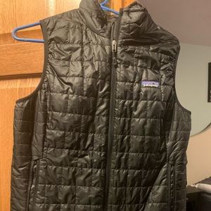 Black Patagonia vest- only worn one season
